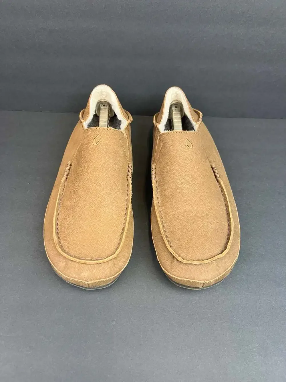 OluKai Moloa Men's Leather Shearling Lined Slippers US 11 Euro 44